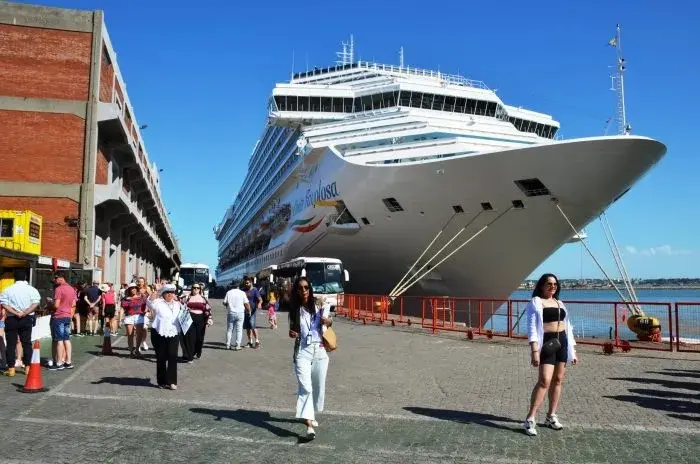 CRUCERO-5