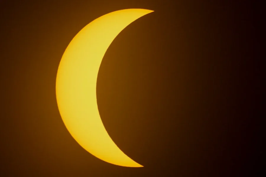 Habra-eclipse-solar-el-2-de-agosto-de-2025-La-NASA-desmiente-el-rumor-viral-AP24099645234199